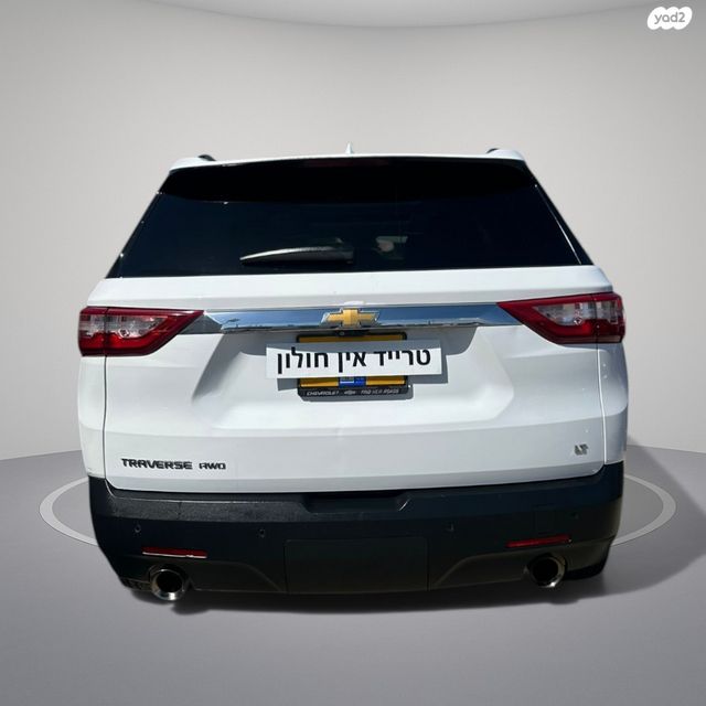 שברולט טראוורס