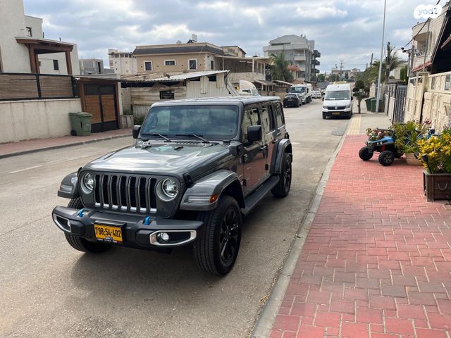 מודעת רכב ג'יפ רנגלר