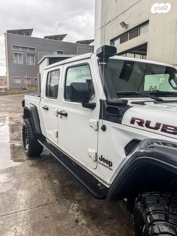 ג'יפ גלדיאטור