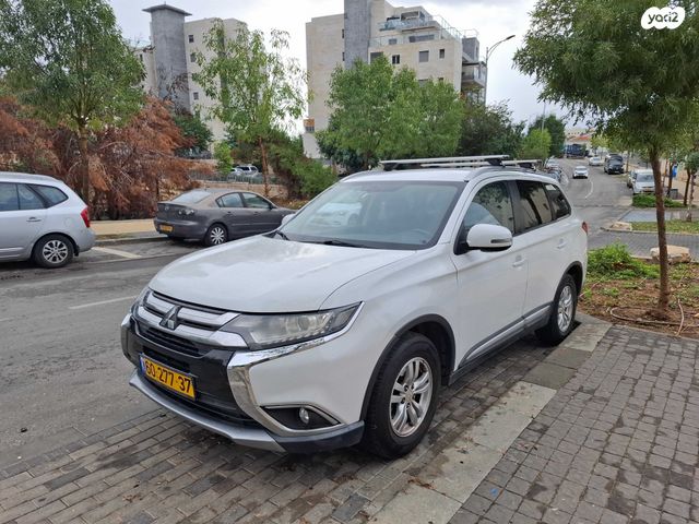 מודעת רכב מיצובישי אאוטלנדר