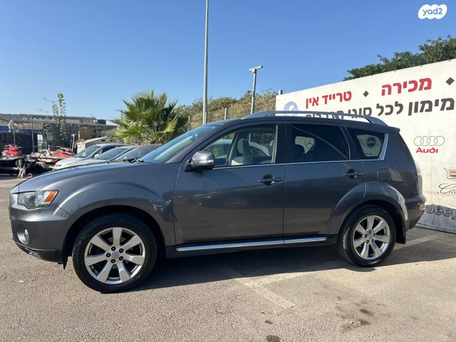 מיצובישי אאוטלנדר