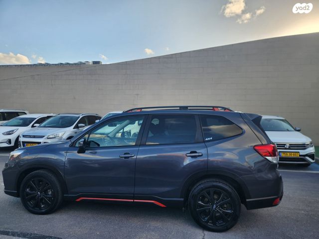 סובארו פורסטר