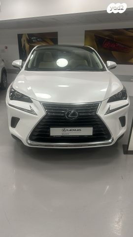 מודעת רכב לקסוס NX