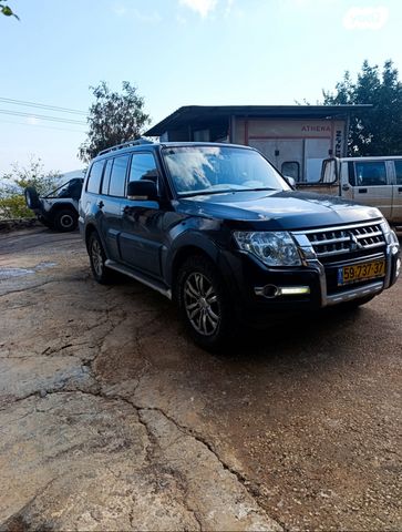 מודעת רכב מיצובישי פג'רו