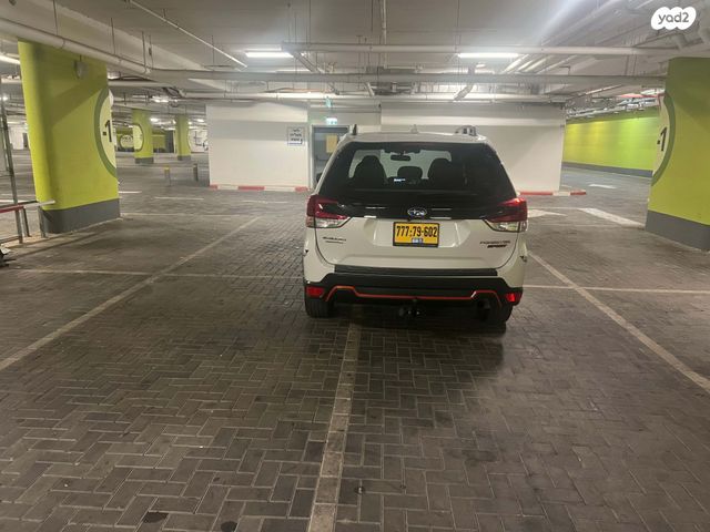 סובארו פורסטר