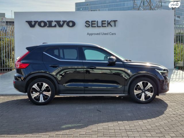 וולוו XC40