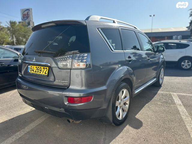 מיצובישי אאוטלנדר