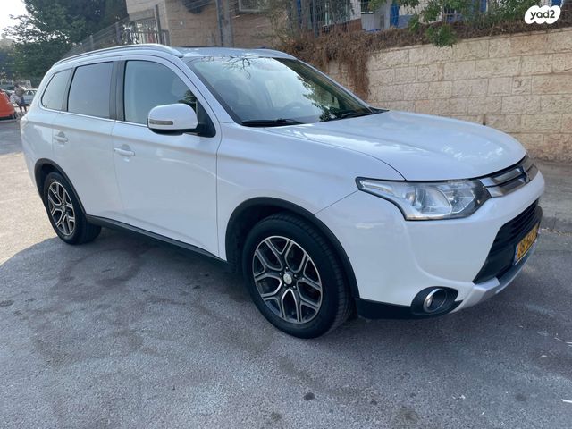 מודעת רכב מיצובישי אאוטלנדר