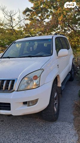 טויוטה לנד קרוזר