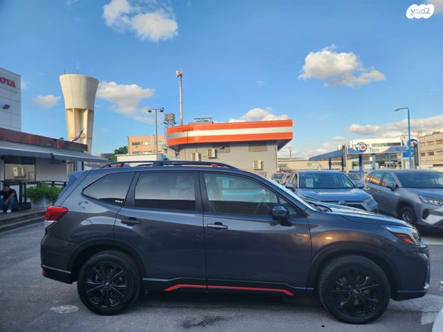 סובארו פורסטר