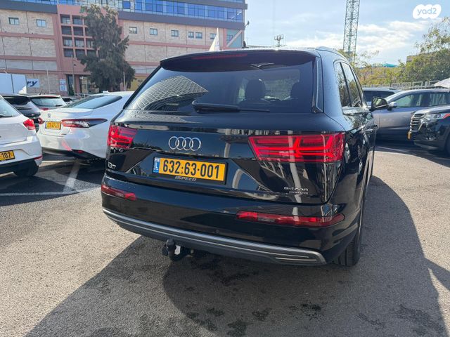 אאודי Q7