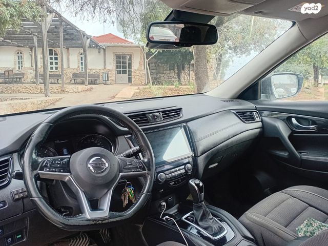 ניסאן אקס טרייל