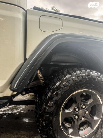 ג'יפ גלדיאטור