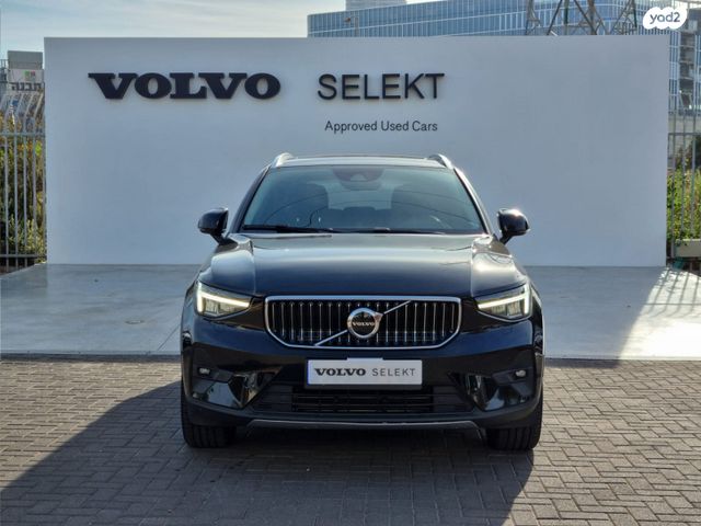 וולוו XC40