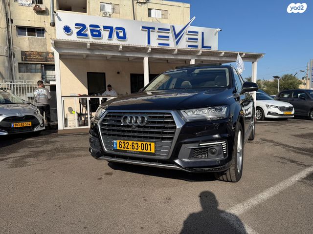 מודעת רכב אאודי Q7
