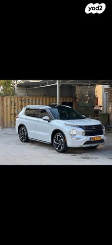 מיצובישי אאוטלנדר