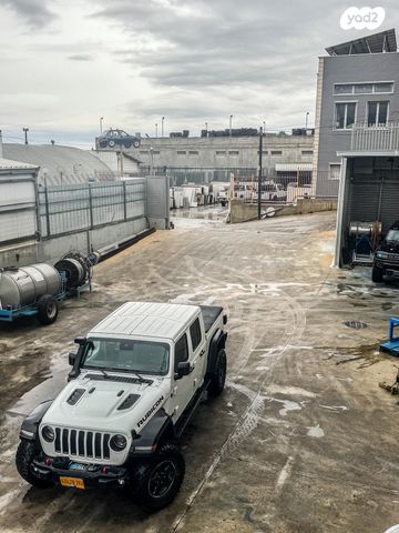 ג'יפ גלדיאטור