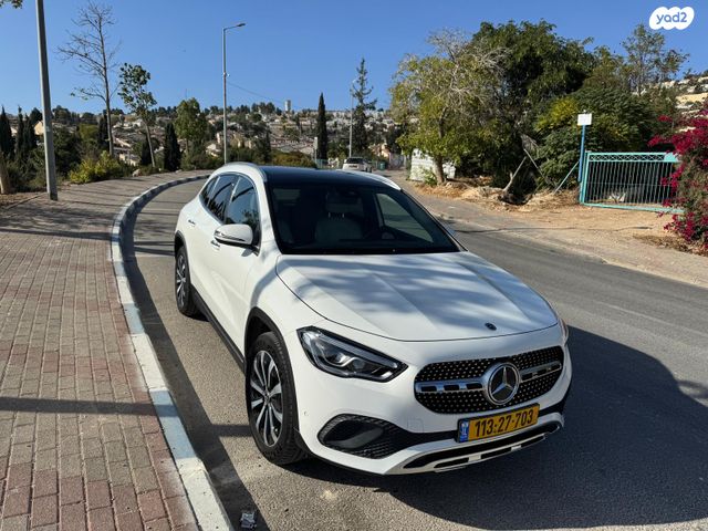 מודעת רכב מרצדס-בנץ GLA
