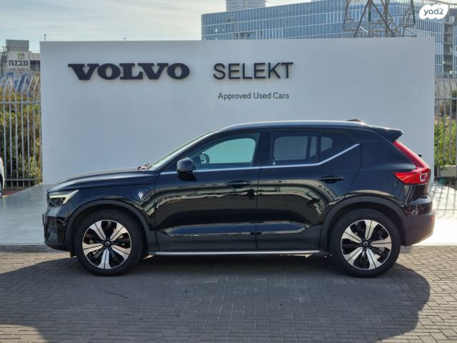 וולוו XC40