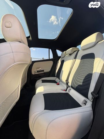 מרצדס-בנץ GLA