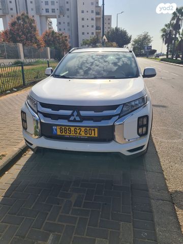 מודעת רכב מיצובישי ASX