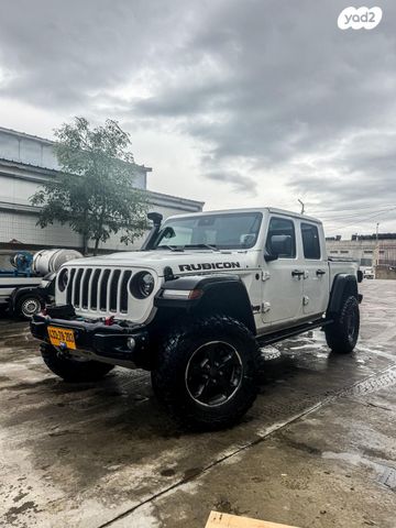 מודעת רכב ג'יפ גלדיאטור