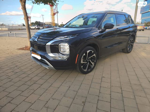 מיצובישי אאוטלנדר