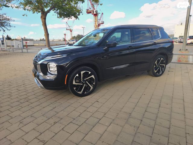 מיצובישי אאוטלנדר