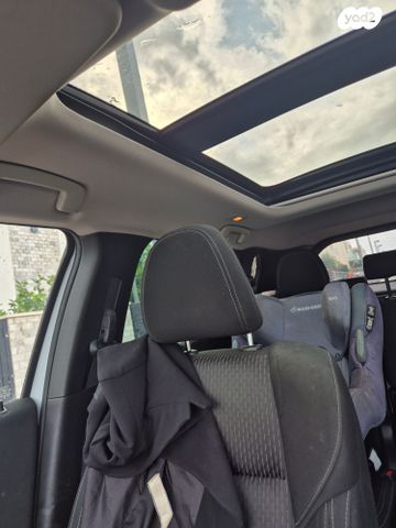 מיצובישי אאוטלנדר