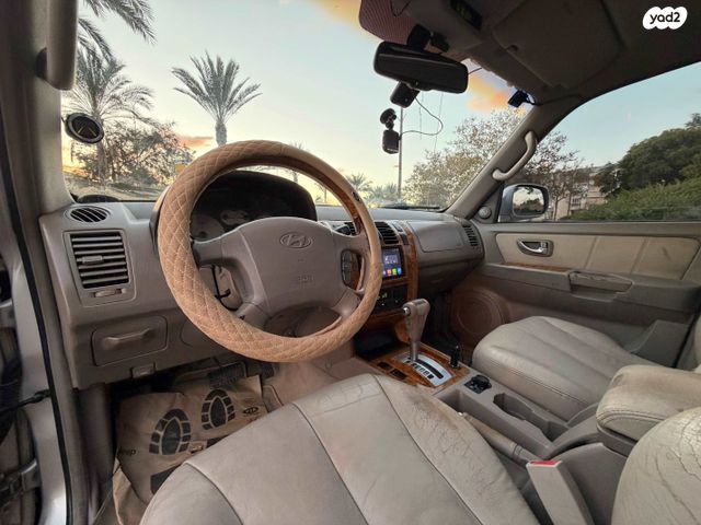 יונדאי טאראקן