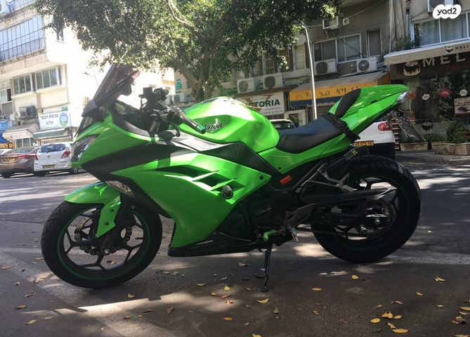 מודעת רכב קאוואסאקי נינג'ה 300