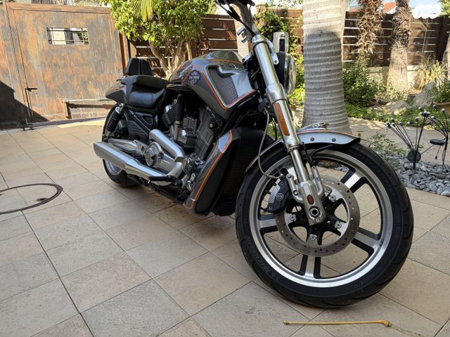 הרלי דיווידסון V-Rod 1250