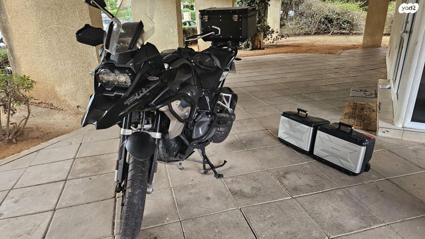 ב.מ.וו R1250GS