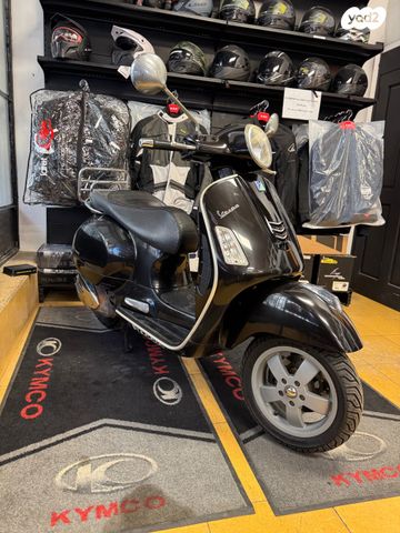 פיאג'ו וספה GTS250