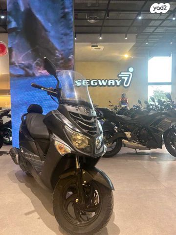 סאן יאנג ג'וי רייד 200