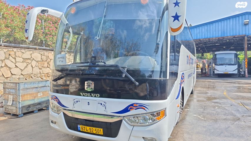 מודעת רכב אוטובוסים