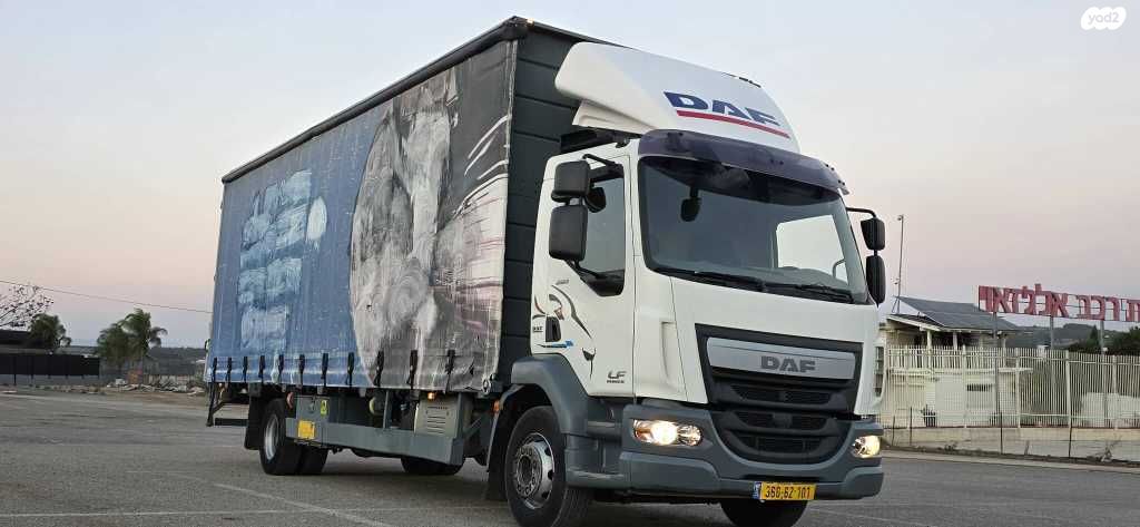 מודעת רכב דאף