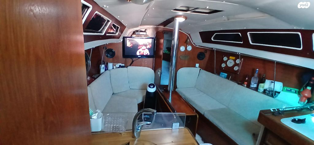 יאכטות - מפרשית