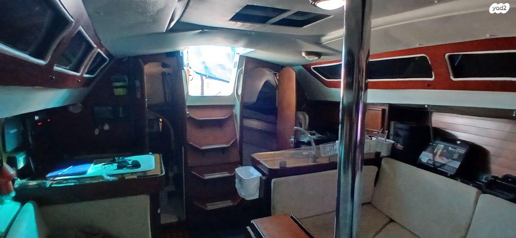 יאכטות - מפרשית