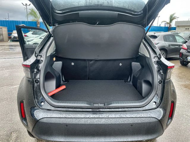 טויוטה יאריס קרוס