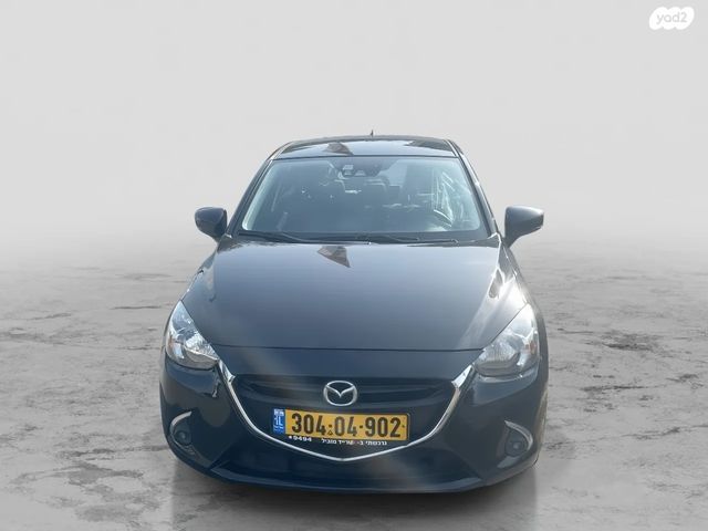 מודעת רכב מאזדה 2