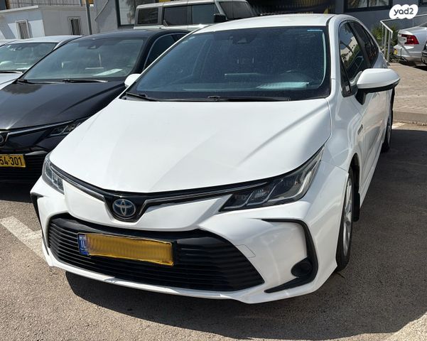 מודעת רכב טויוטה קורולה