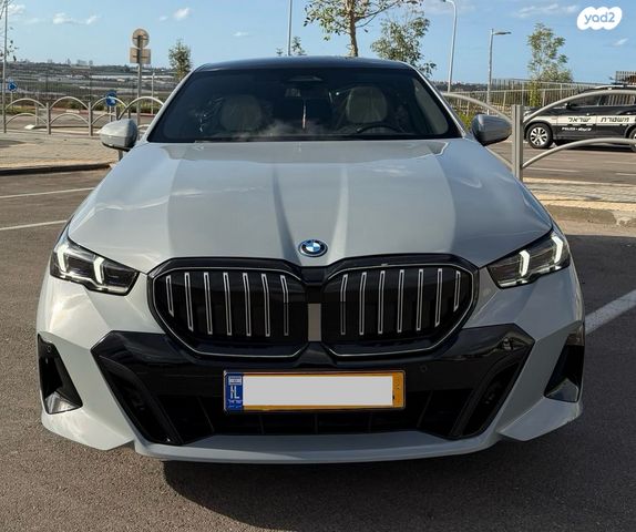 ב מ וו סדרה 5