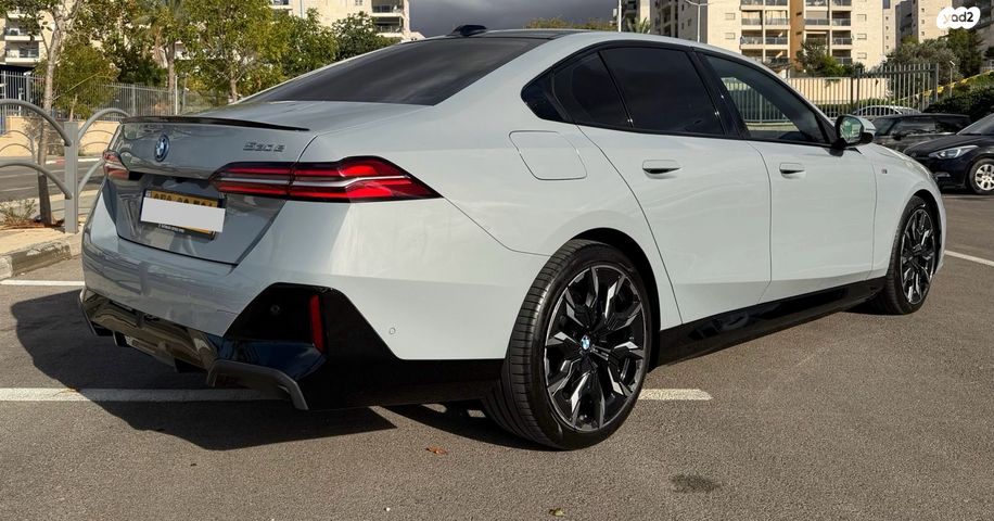 ב מ וו סדרה 5