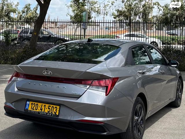 יונדאי אלנטרה