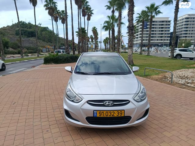 יונדאי אקסנט i25