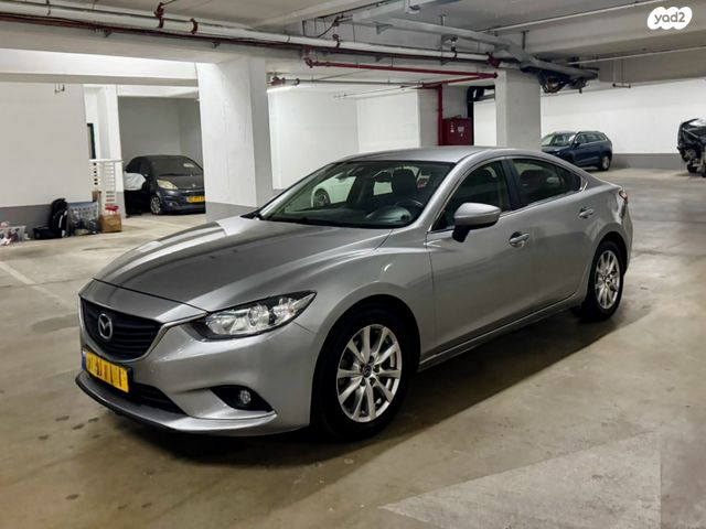 מודעת רכב מאזדה 6