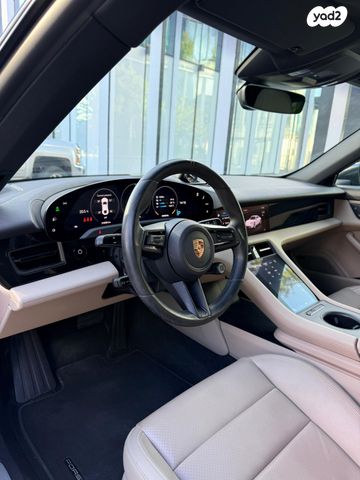 פורשה טייקן