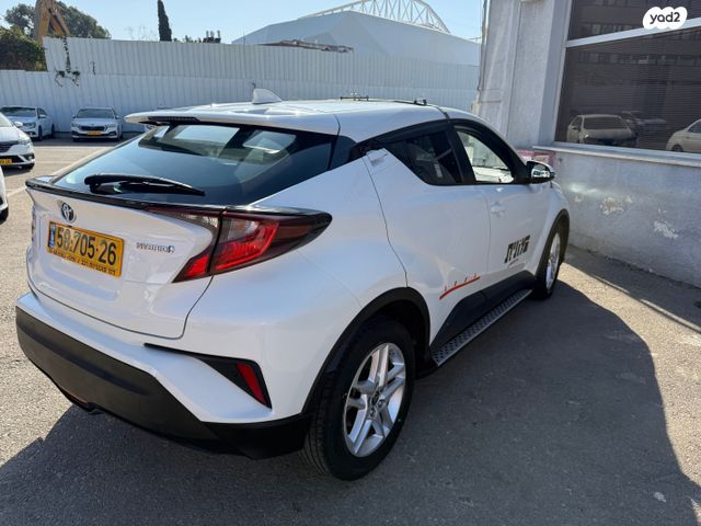 טויוטה C-HR