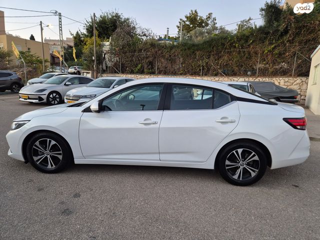 ניסאן סנטרה